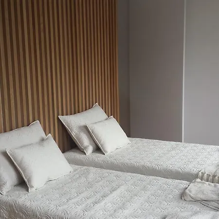 E River Views - 3 Suites Διαμέρισμα